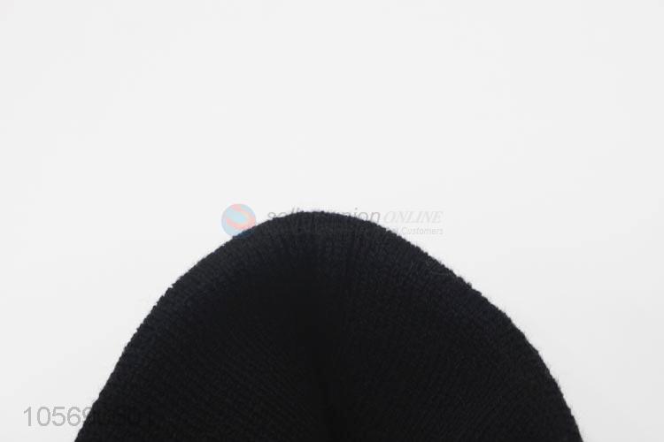 Modern Style Winter Warm Knitting Hat with Embroidery Tiger