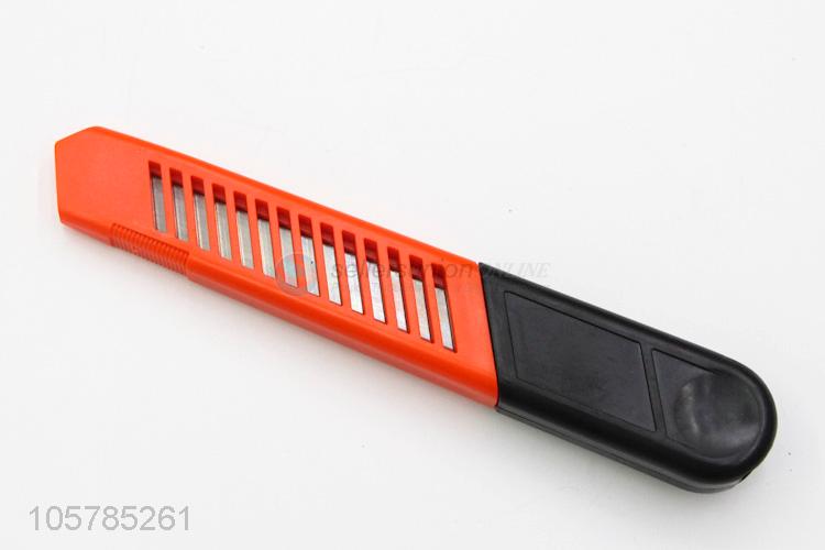 Factory Supply Plastic Snap-Off Knife Cheap Art Knife