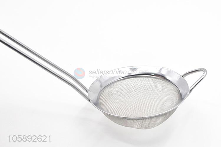 High quality stainless steel strainer for filtering food, popular household kitchen ware