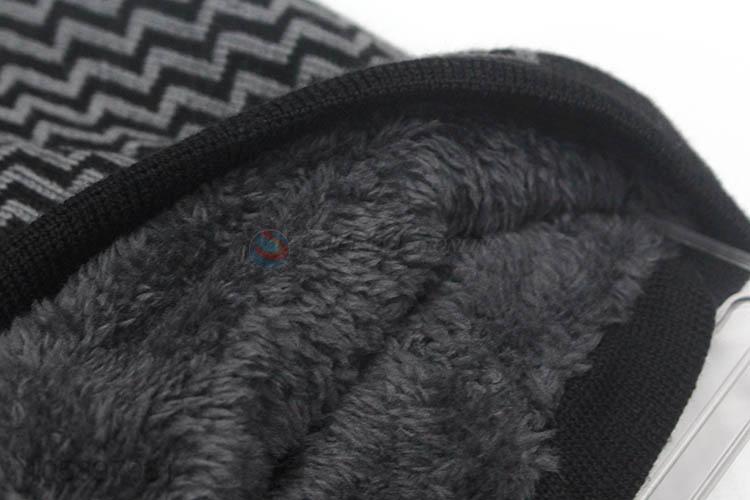 Good Quality Plush Lining Knitted Beanie Cap For Man
