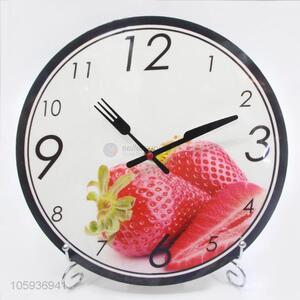 Wholesale Strawberry Pattern Round Wall Clock