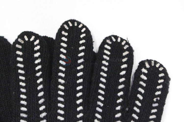 Custom winter men's black knitted  dispensing non-slip gloves