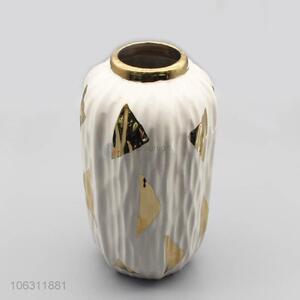 Good sale home decoration triangle pattern porcelain vase