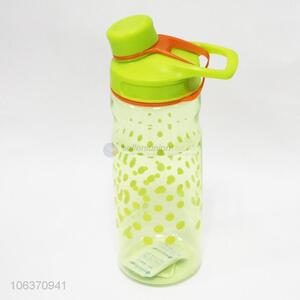 Fashionable Plastic Water Bottle Transparent Plastic Space Cups