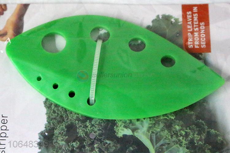 Creative kitchen tool plastic looseleaf kale chard collard greens stripper