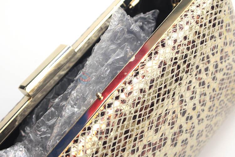 Wholesale snakeskin wedding clutch chain shoulder messenger bag