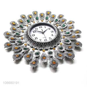 Fashion Design Metal Wall Clock Hanging Clock