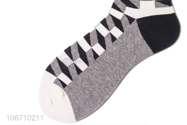 Wholesale Breathable Mid-Calf Length Sock Men Cotton Socks