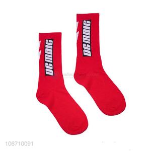 Top Quality Cotton Mid Calf Men Red Sport Socks