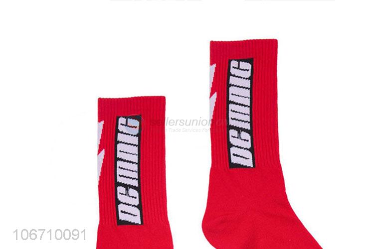 Top Quality Cotton Mid Calf Men Red Sport Socks