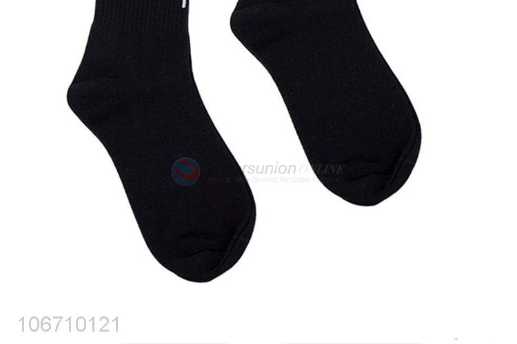 Custom Design Modern Style Mid Calf Crew Socks Mens Cotton Socks