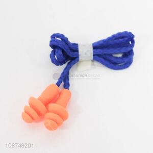 Unique Design Plastic Christmas Tree Shape Earplug