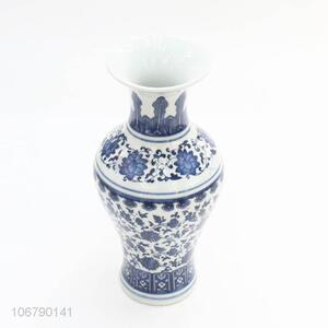 Classic Design Decorative Crafts Blue And White Porcelain Vase