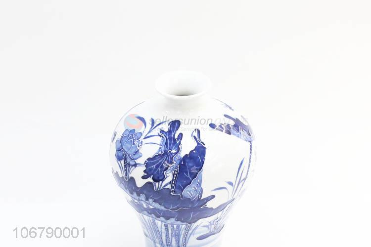 New Arrival Knife Carved Blue And White Porcelain Vase