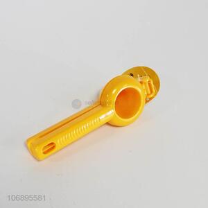 Wholesale price manual food grade plastic lemon squeezer