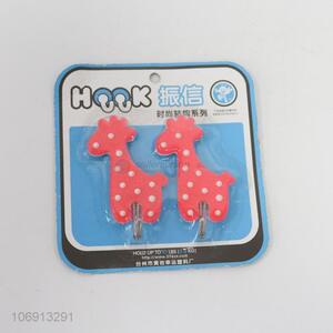 Latest arrival 2pcs cartoon giraffe plastic sticky hooks self adhesive hooks