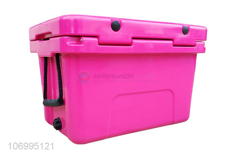 Reasonable price 35L food grade enviromental material insulated box cooler box