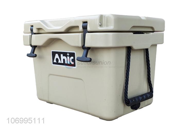 Hot sale 25L food grade enviromental material insulated box cooler box