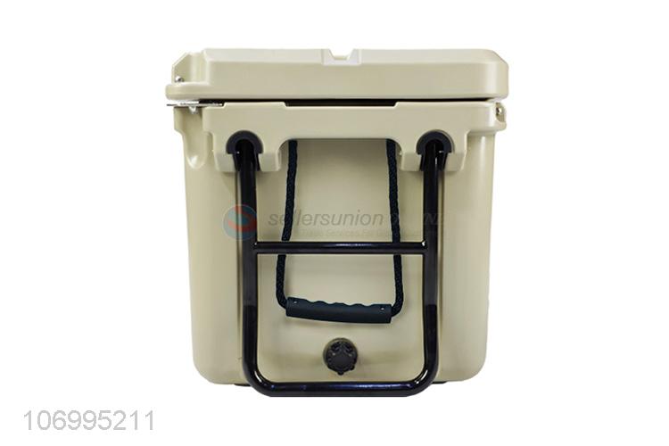 Hot selling 75L food grade enviromental material insulated box cooler box