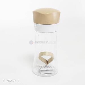 Delicate Design Non-Slip Plastic Water Bottle