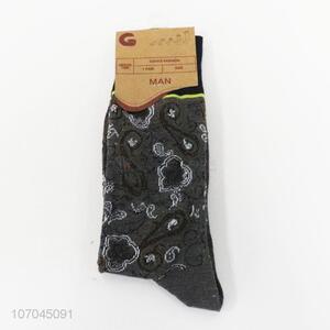 Fine design men mid-calf length sock winter jacquard crew socks