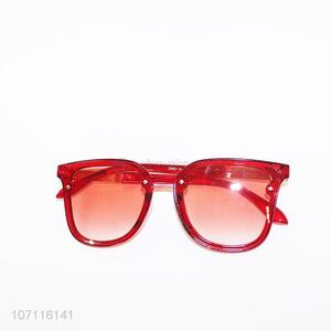 New arrivals colorful plastic sunglasses trendy fashion sunglasses