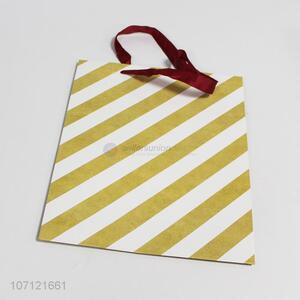 Wholesale Foldable Eco-friendly Paper Gift Bags with Handle