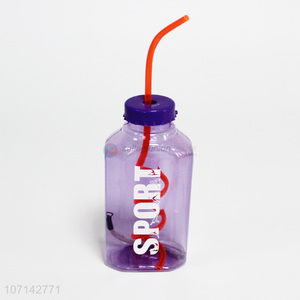 New items portable plastic sports bottle fashion water bottle with straw