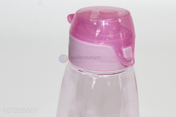 700ml塑料水壶