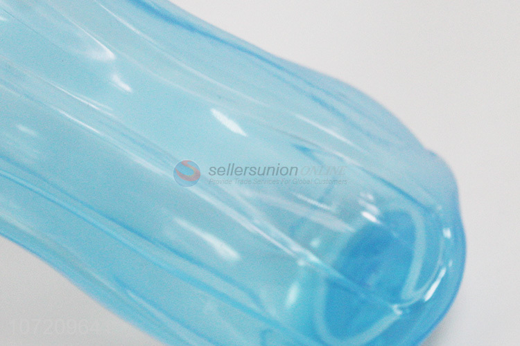 塑料水壶