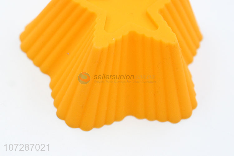 Wholesale cheap eco-friendly reusable star shape silicone cake mold