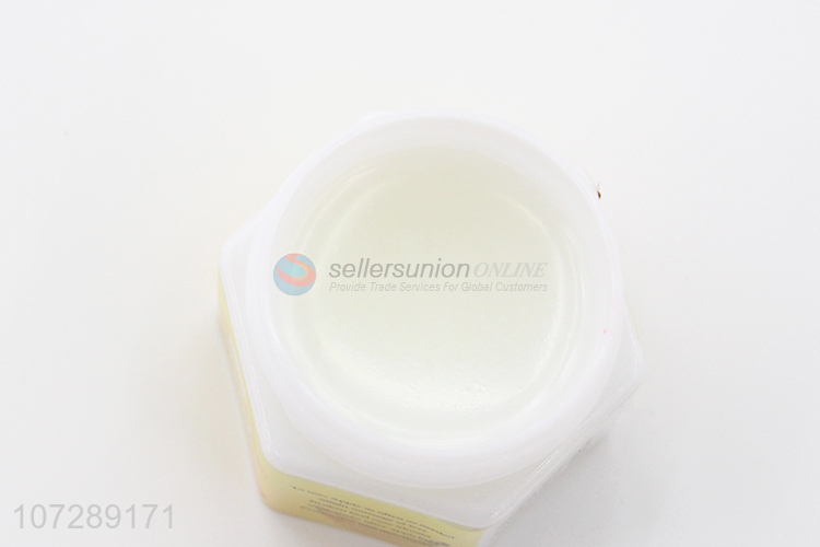 New design foot care banana balm for nourishing heel