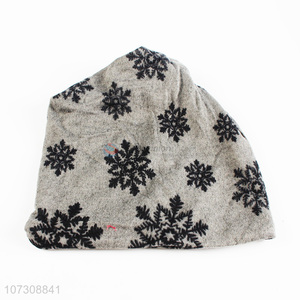 Premium Quality Christmas Snowflake Pattern Winter Knitting Caps Beanie Hats