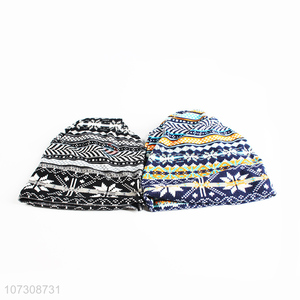 Wholesale Cheap Custom Polyester Knitted Beanies Hats