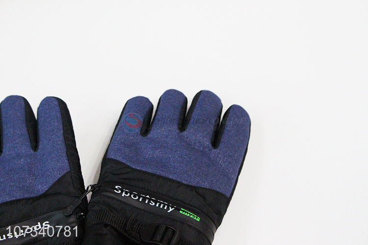 Promotional cheap winter windproof anti-skid sports gloves for men