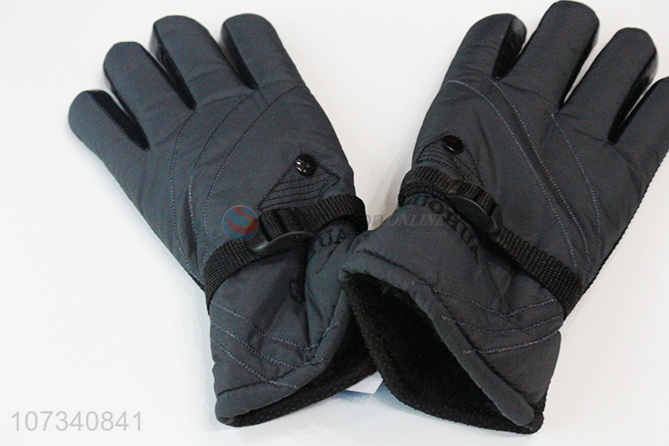 Reasonable price men comfortable anti-slip winter outdoor gloves