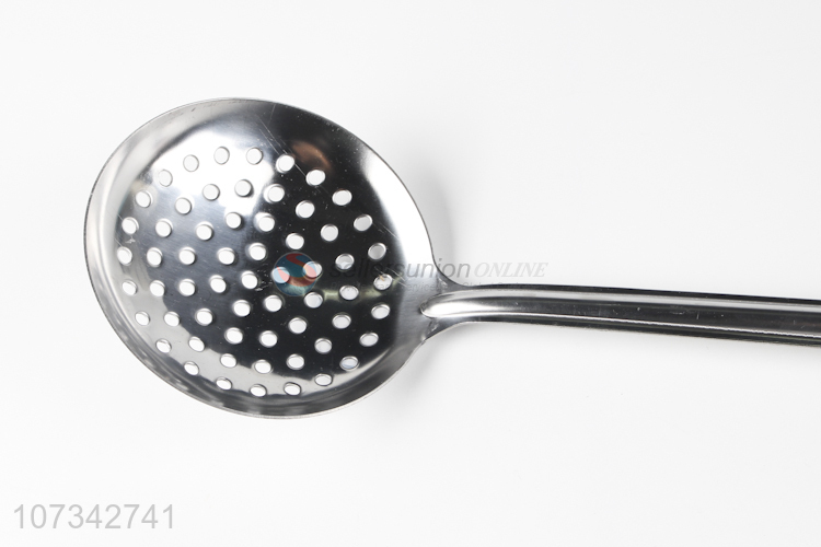 Direct Price Kitchen Utensil Stainless Iron Leakage Ladle