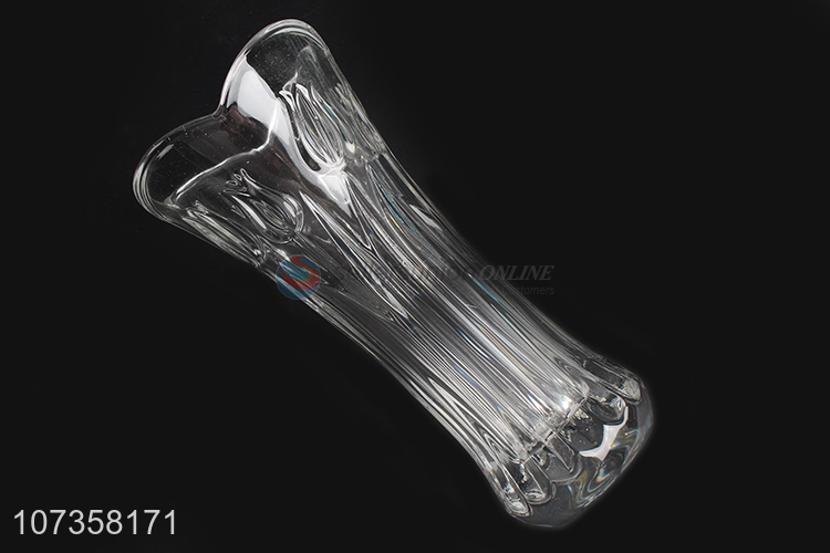 Wholesale high-grade embossed glass flower vase for home decoration