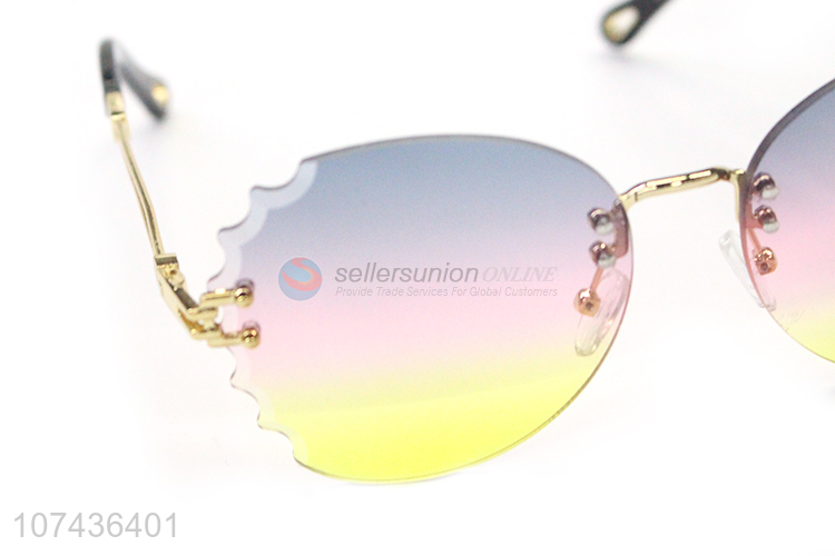 Latest style fashion gradient ladies sunglasses frameless sunglasses