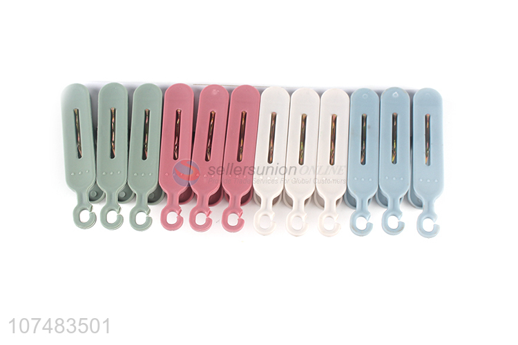 Excellent quality outdoor 12 pegs plastic clothes pegs and clothes line set