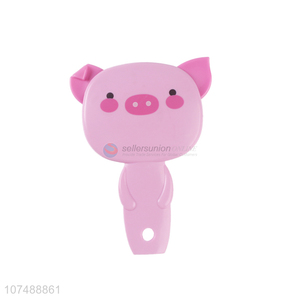 New Product Cute Cartoon Pig Design Plastic Handheld Hair Comb