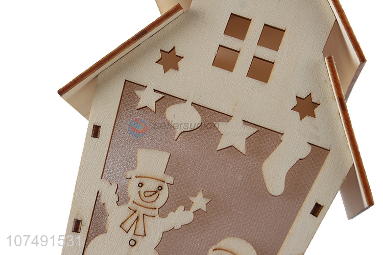 Suitable Price Christmas Decoration Wooden House Led Light Christmas Pendant