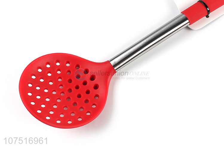 Hot Sale Kitchen Silicone Colander Cheap Leakage Ladle