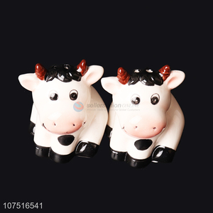 New design cow shape ceramic salt and pepper pots for kitchen