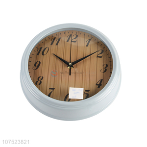 Hot selling Nordic wood grain wall clock personality silent hanging clocks