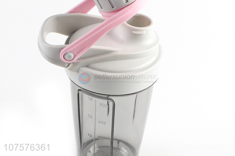 Creative Design Plastic Water Bottle With Handle