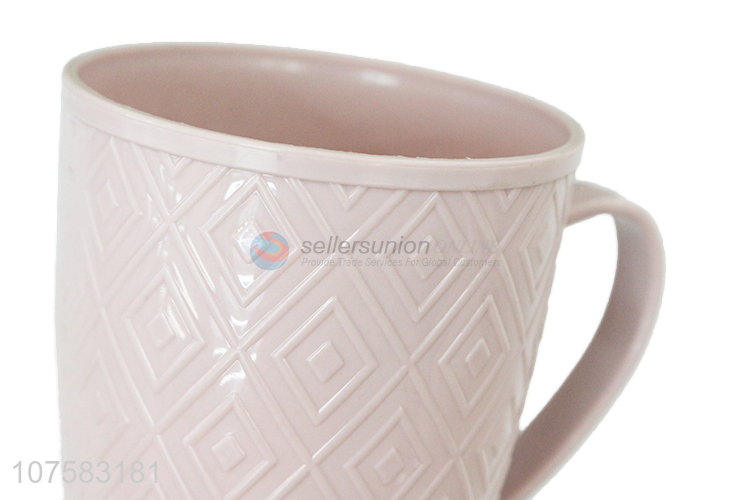 Hot Sale Plastic Water Cup Office Fashion Mug