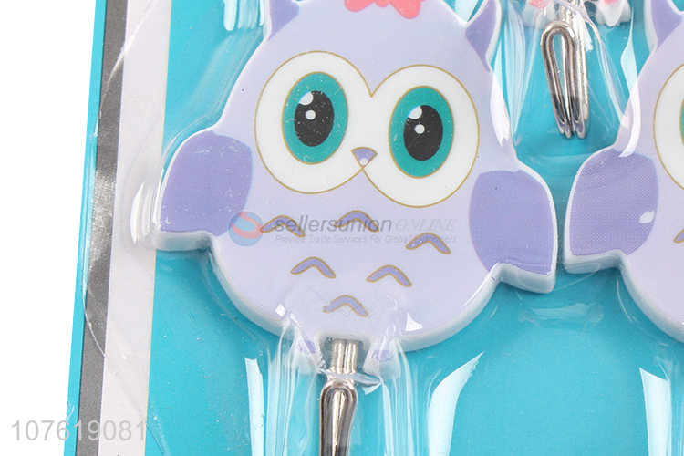 Bset selling cute shape creative plastic hook with high quality