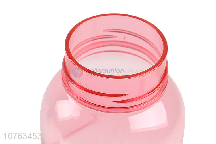 Wholesale large capacity plastic water bottle for women
