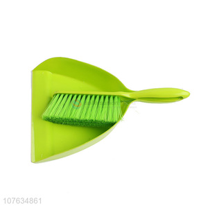 Wholesale mini dustpan and brush set for table cleaning